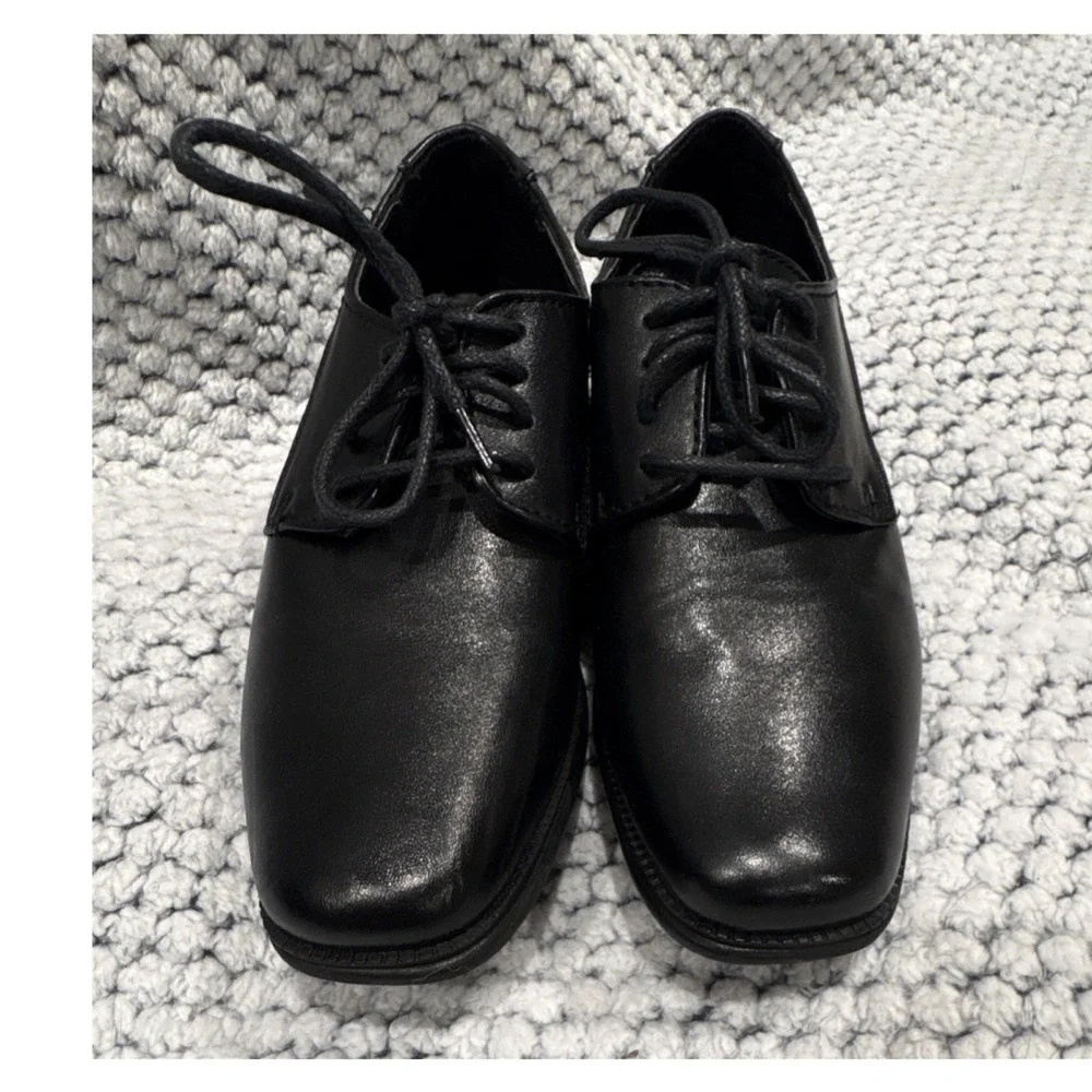 Perry Ellis Portfolio Boys black Faux Leather Square Toe Lace-Up Derby 1